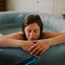 Birthing pool